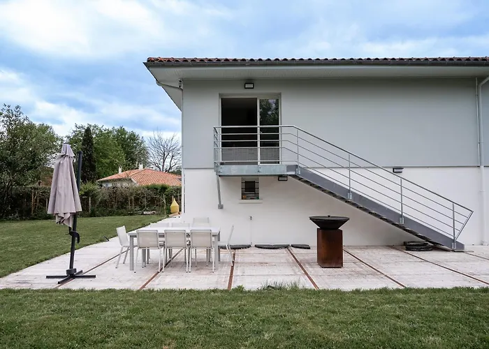 別荘 Lucio パランティ・アン・ボルヌ